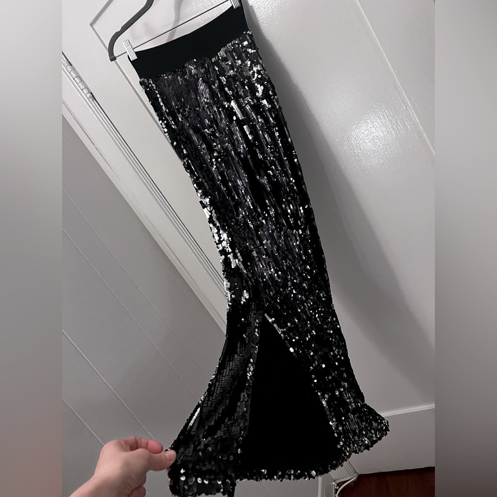 Black & Silver Mermaid Sequin Maxi Skirt~ Size XS